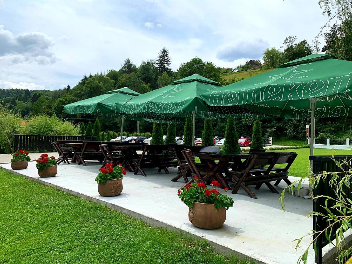 Flori De Mar Hotel Poiana Mărului Exterior foto