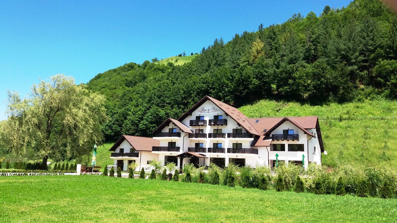 Flori De Mar Hotel Poiana Mărului Exterior foto