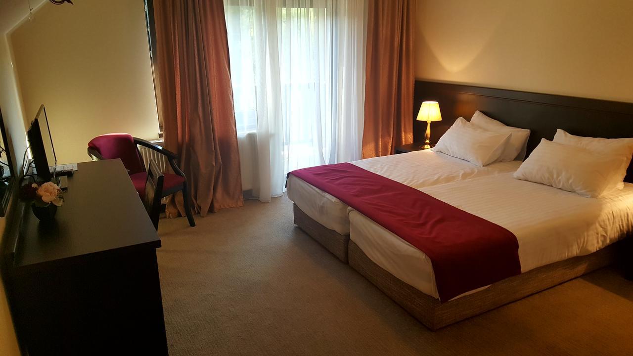 Flori De Mar Hotel Poiana Mărului Exterior foto